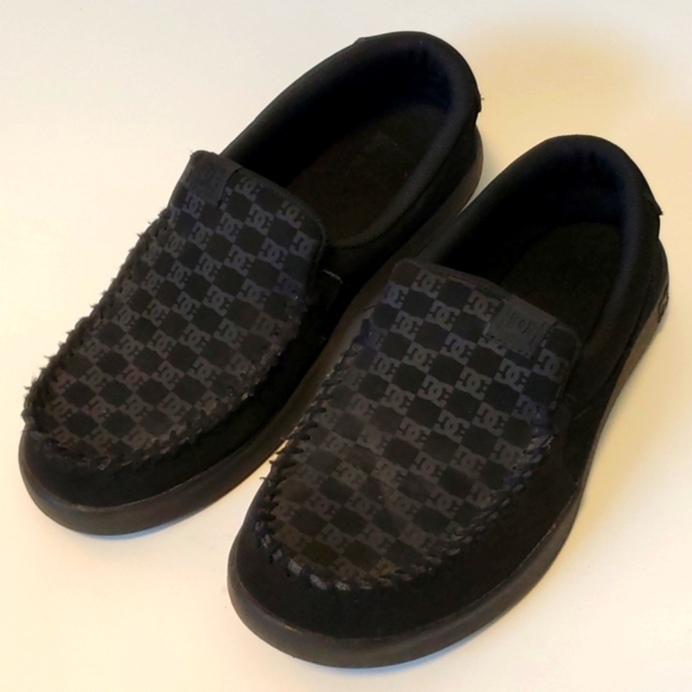 DC slip ons